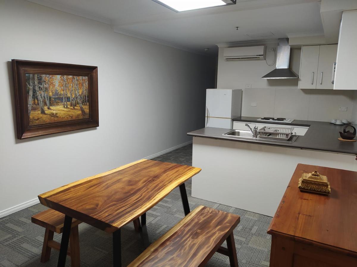 รีเจนซี อพาร์ตเมนท์ อดิเลด Aparthotel แอดิเลด ภายนอก รูปภาพ